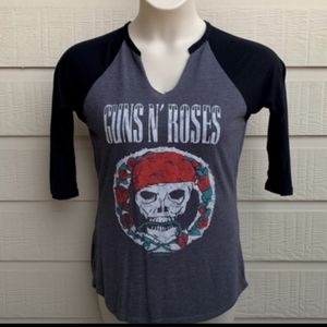 Guns N’ Roses Women’s 3/4’Sleeve Raglan Tee